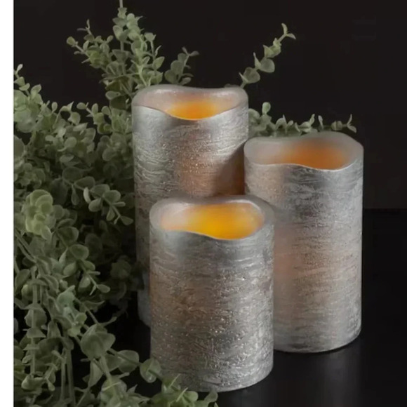 Flameless Candles set of Three with remote. In the box never been used. - Picture 2 of 14